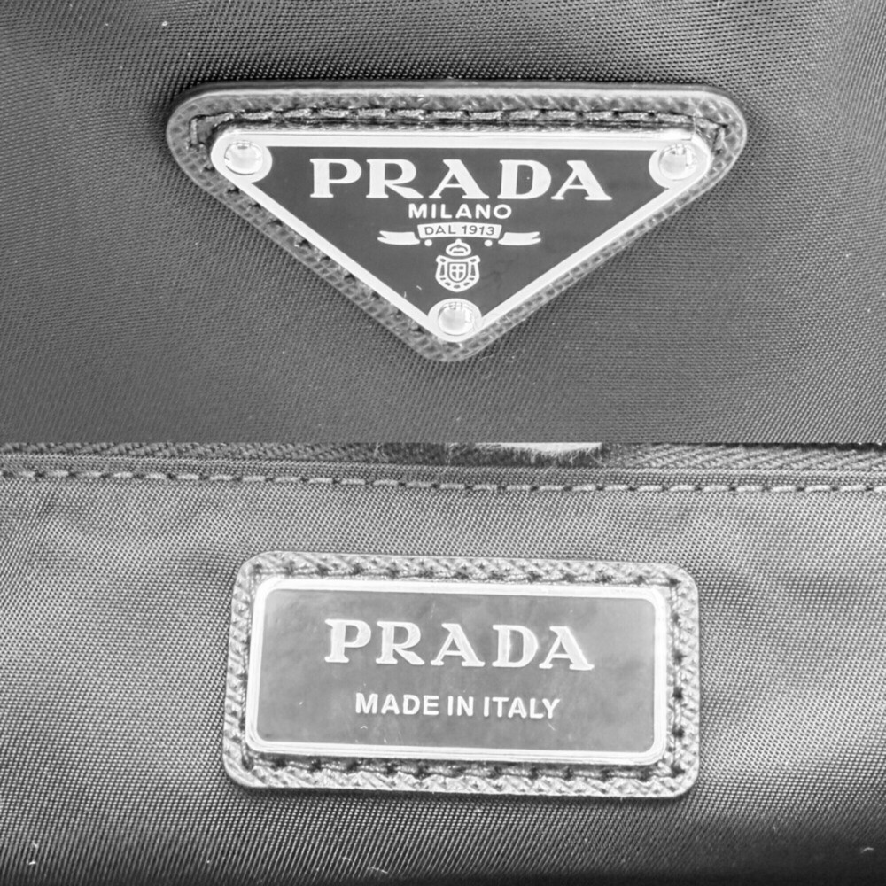 PRADA Bag - Picture 5 of 7
